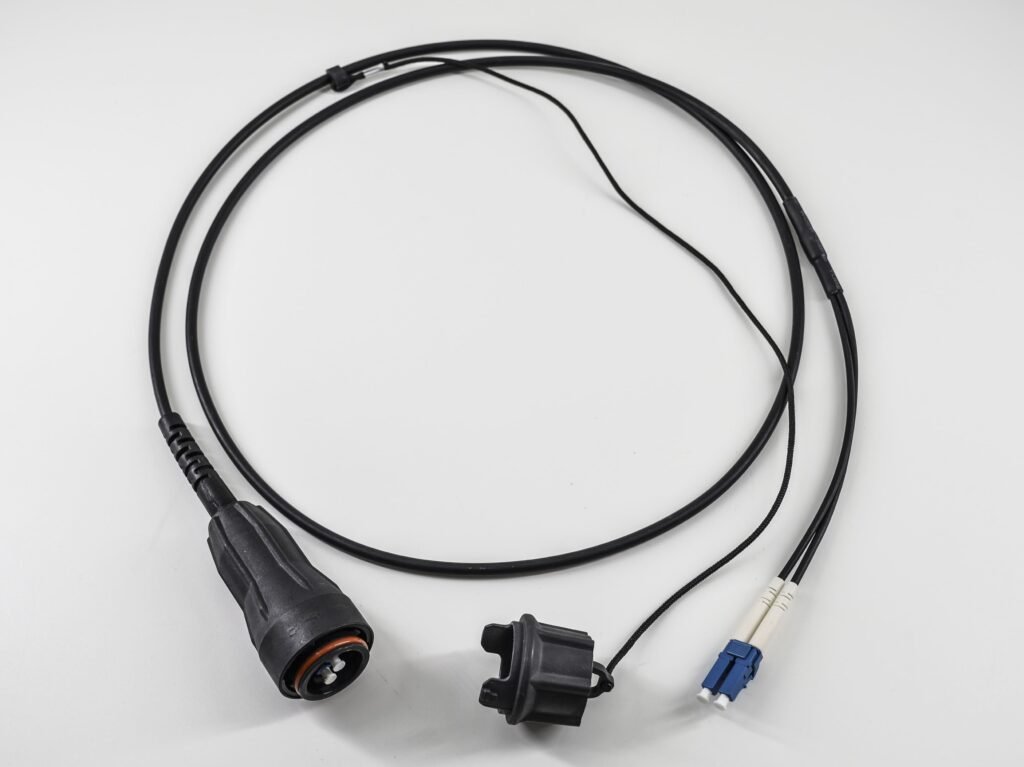 FULLAXS Fiber to the Antenna Rugged Interconnect