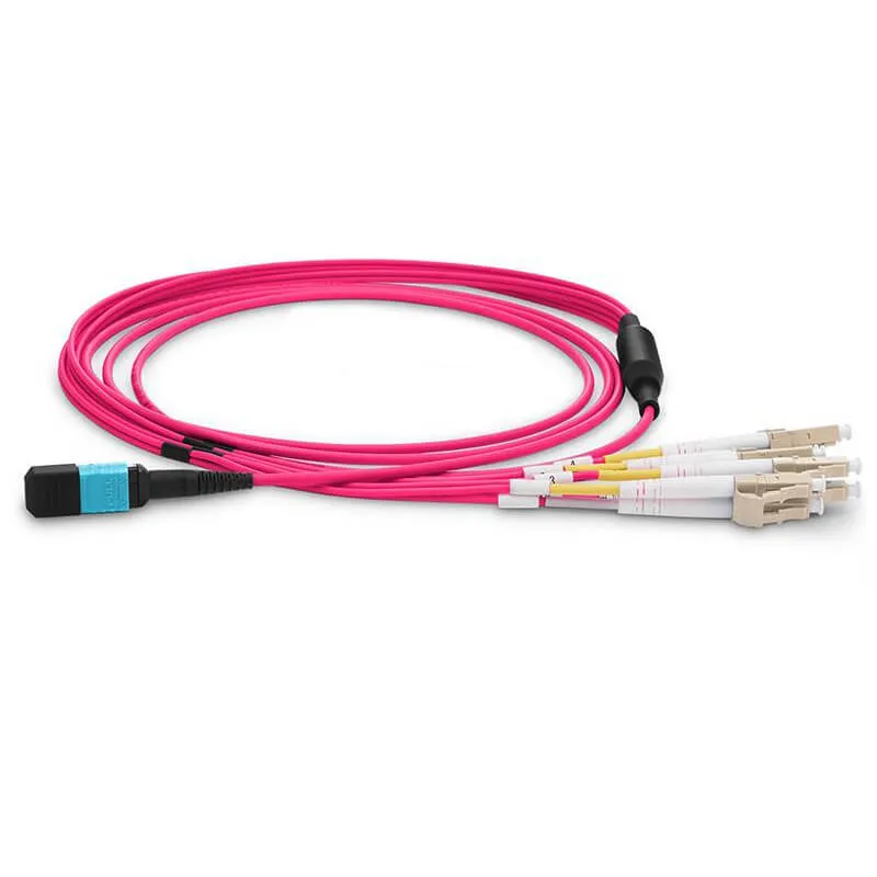 ABPTEL 1m (3ft) MTP-8 APC vrouwelijk naar 4x LC UPC duplex breakout-kabel, 8 vezels OM4 multimode, LSZH-mantel, type B-polariteit, magenta kleur, voor 40G/100G optische verbinding